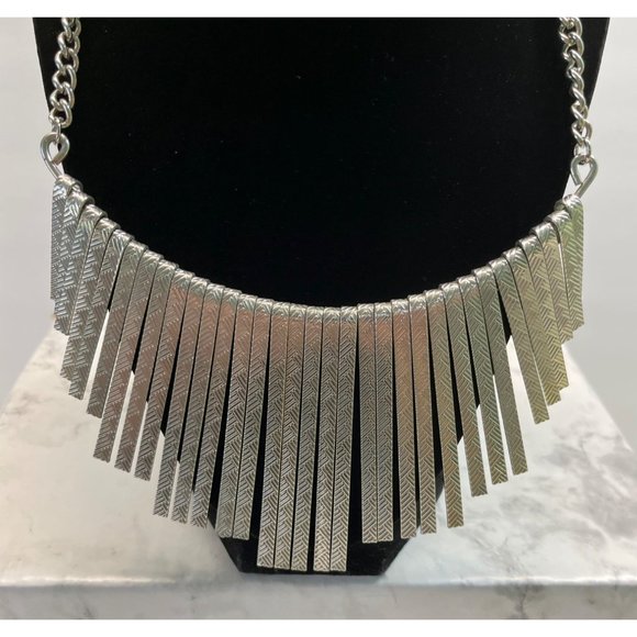 Vintage Bib Necklace Silver Tone Statement Spike Dangle Boho Tribal Textured 14" - Picture 6 of 6
